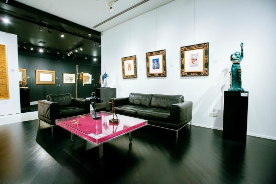 Opera Gallery Singapore